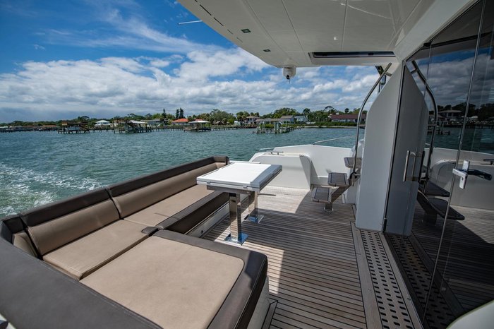 Galeon 560 Sky 2020 | HMY Yachts