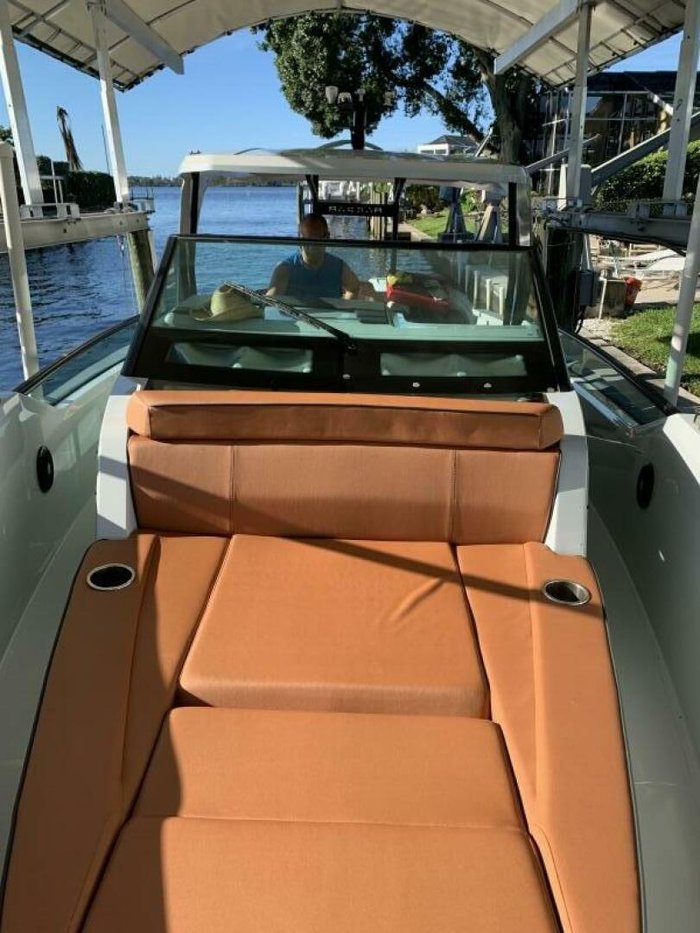Saxdor 320 GTO 2023 | HMY Yachts Saxdor 320 GTO 2023 | HMY Yachts