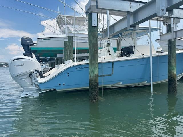 Cobia 350 CC 2023 