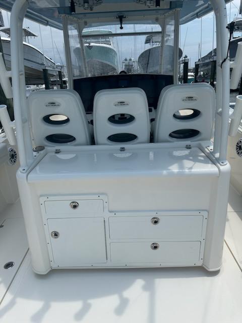 Cobia 350 CC 2023 