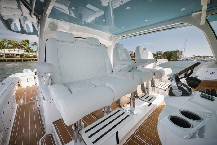 HCB 65 Estrella 2022 