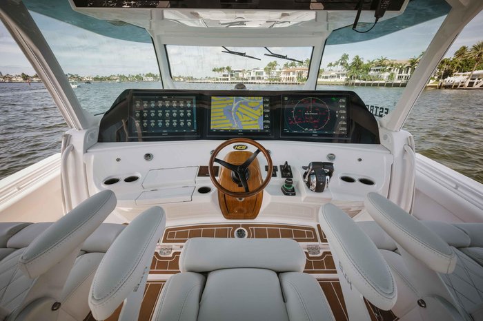 HCB 65 Estrella 2022 