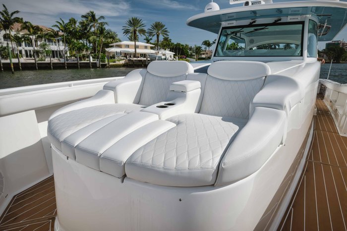 HCB 65 Estrella 2022 