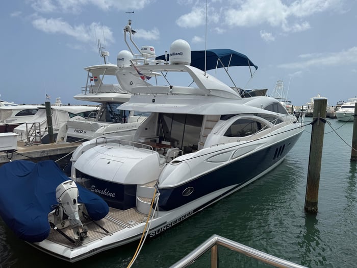 Sunseeker Manhattan 64 2004 
