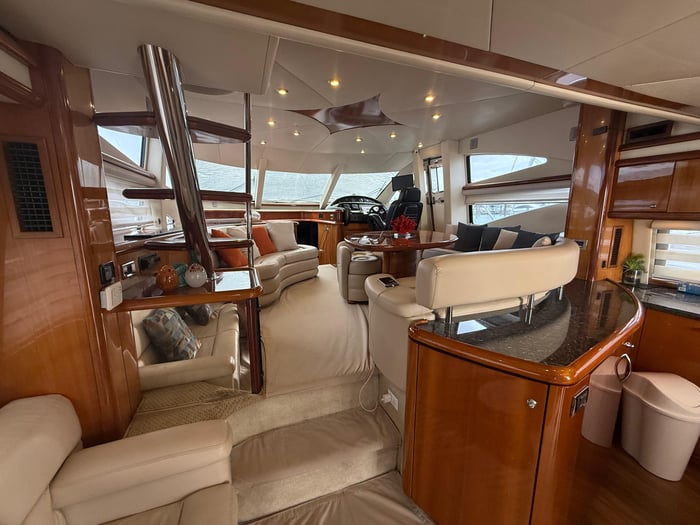 Sunseeker Manhattan 64 2004 