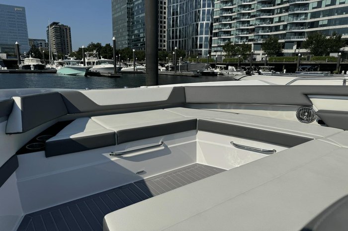 Cruisers Yachts 42 GLS-OB 2023 