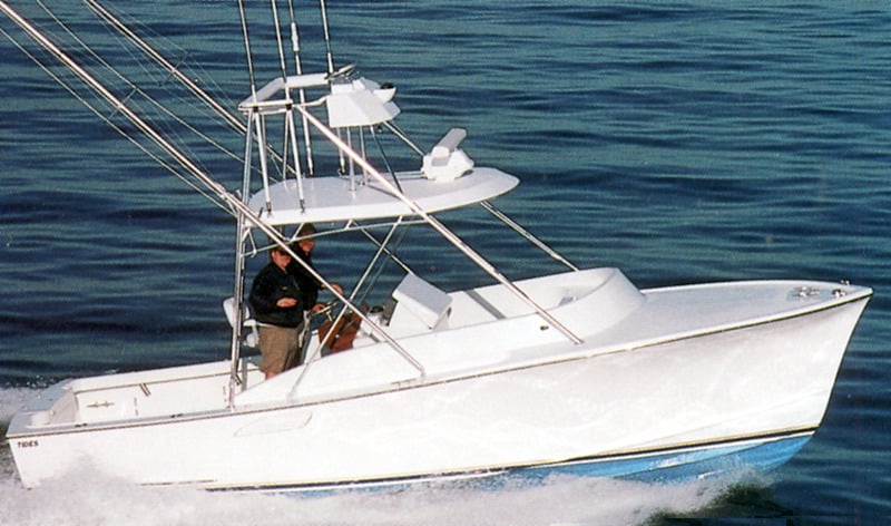 27 | HMY Yachts