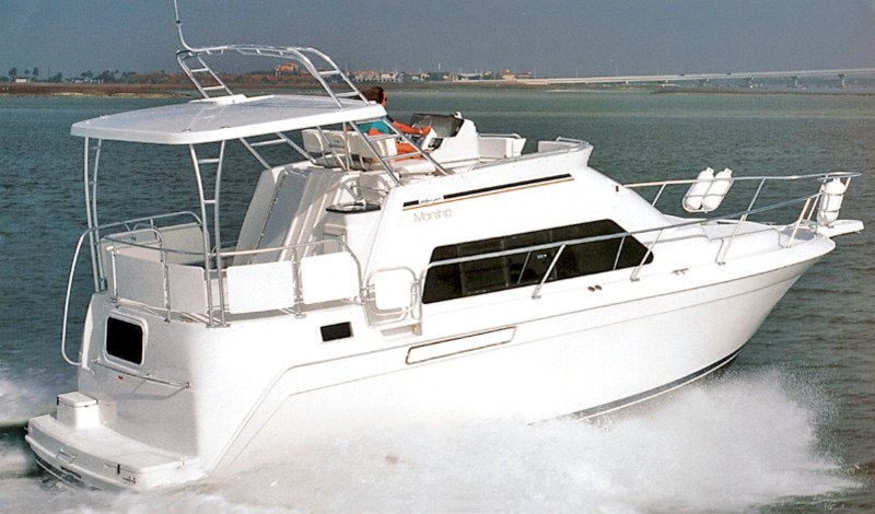34 Motor Yacht | HMY Yachts 34 Motor Yacht | HMY Yachts