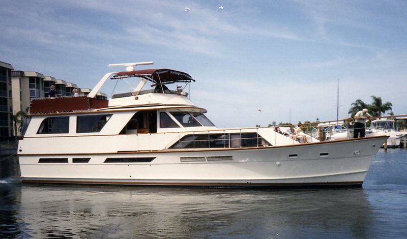 66 Motor Yacht | HMY Yachts