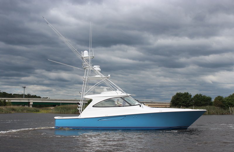 48 Sport Tower