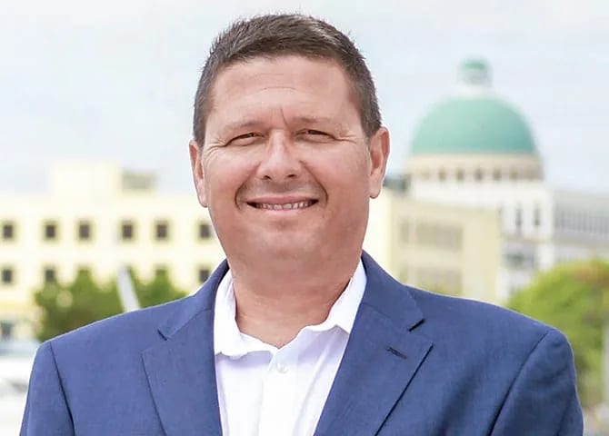 Portrait of George Beck, Sales Professional in Dania Beach, FL.