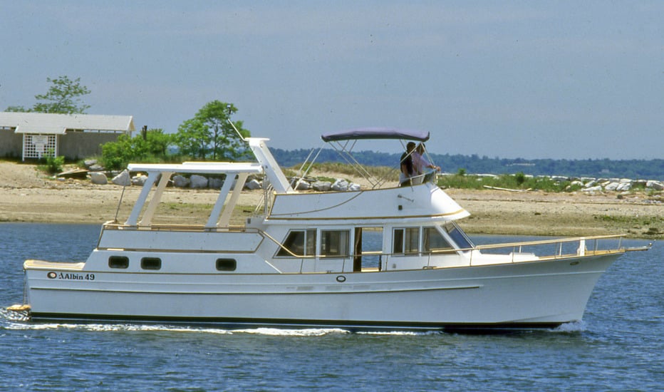 49 Cockpit Trawler