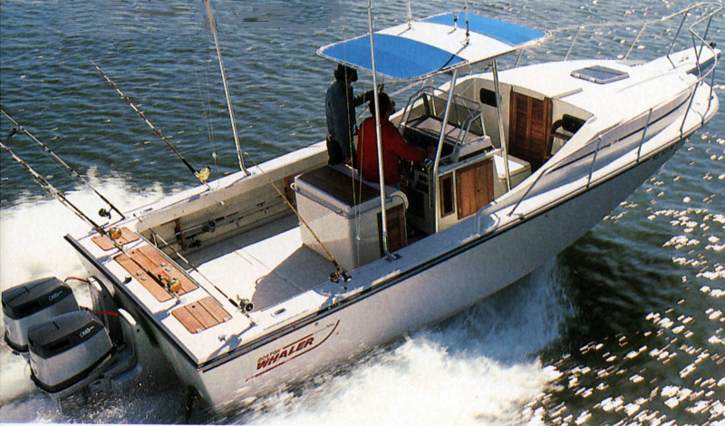 27 Center Console Cuddy