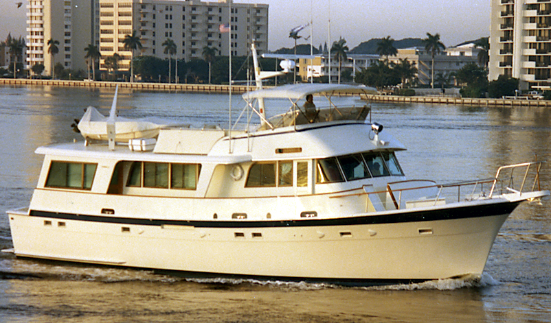 Hatteras 65 Long Range Cruiser