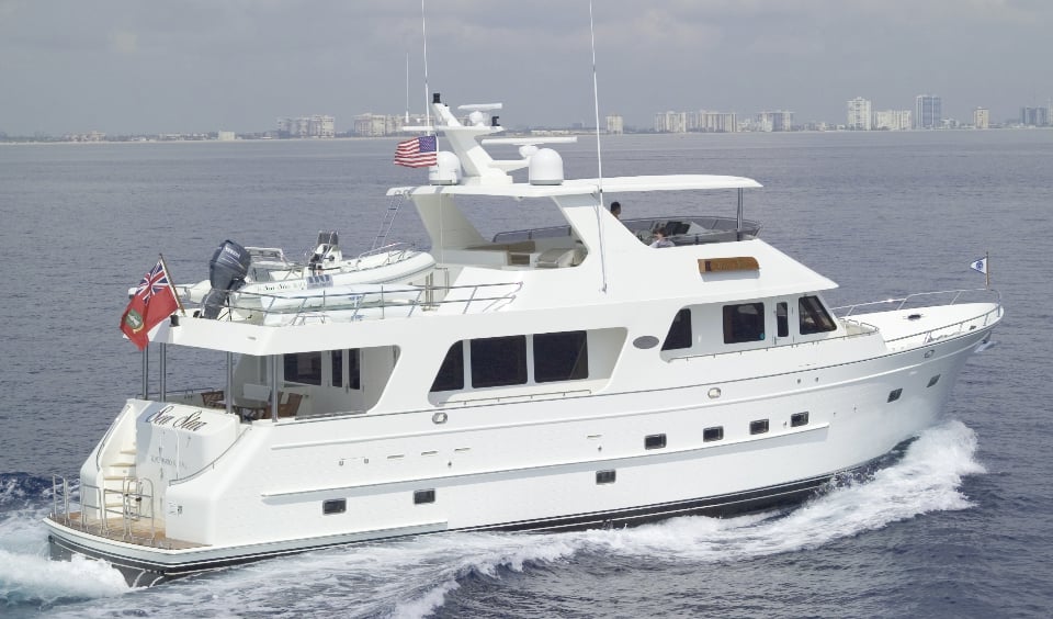 Outer Reef 730 Motor Yacht