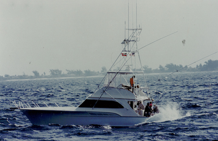 Jeff Creary Backing down a sportfish boat to catch a billfish